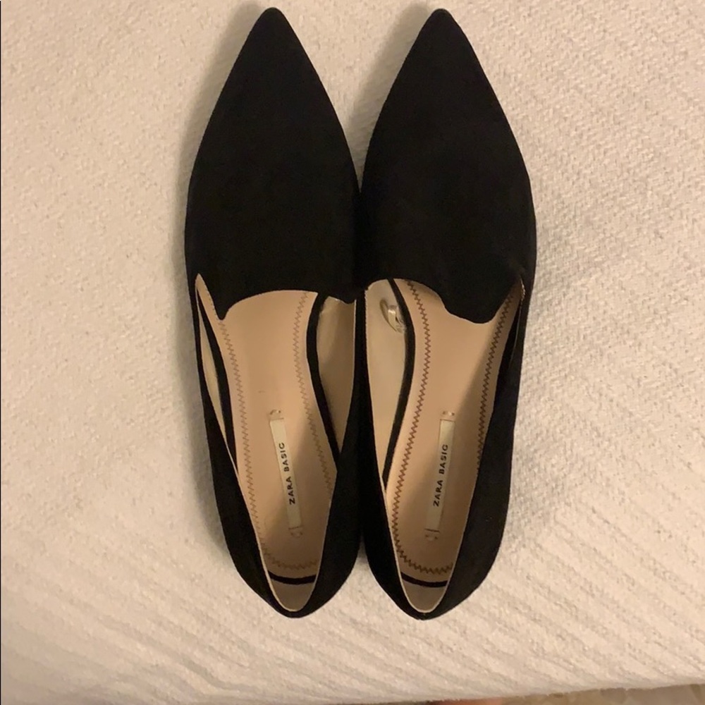 Zara pointed black flats